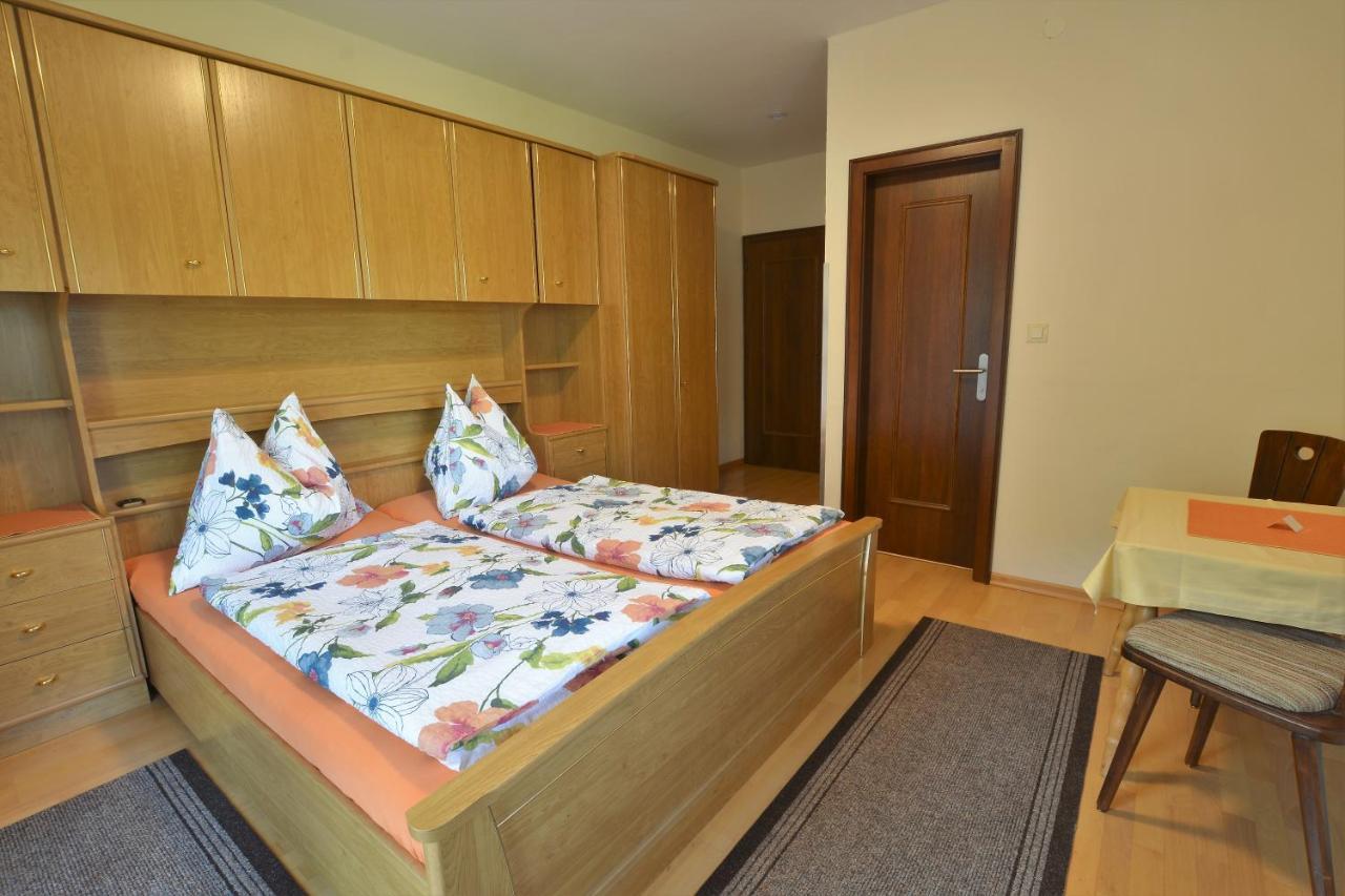 Pension Liesertalerhof Требезинг Экстерьер фото